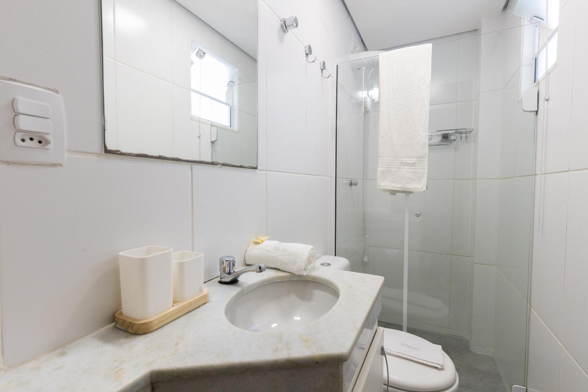 Apartamento Em Sao Joao Del Rei, Ao Lado Da Estacao Ferroviaria, Estacionamento E Ar Condicionado Exterior photo